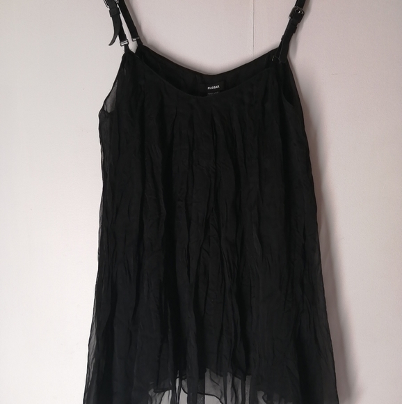 RUDSAK Tops - 𝅺rudsak FLUID CAMISOLE SIZE XS/S
